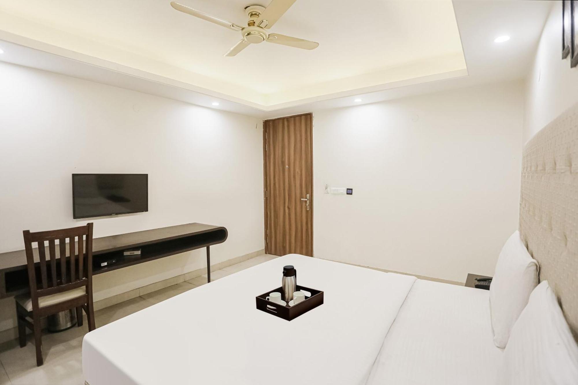 Townhouse The Amv Hotel Gurgáon Kültér fotó